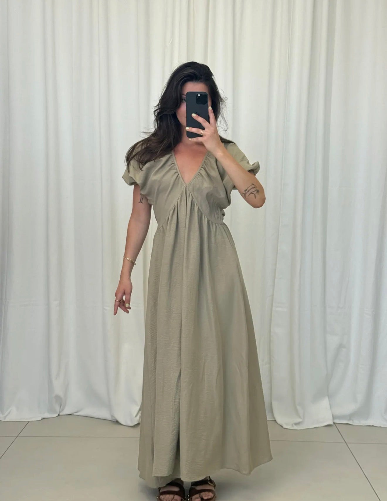 Noa Maxi Kleid mit Puffärmeln