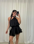 Elegantes Chiffonkleid mit offenem Rücken
