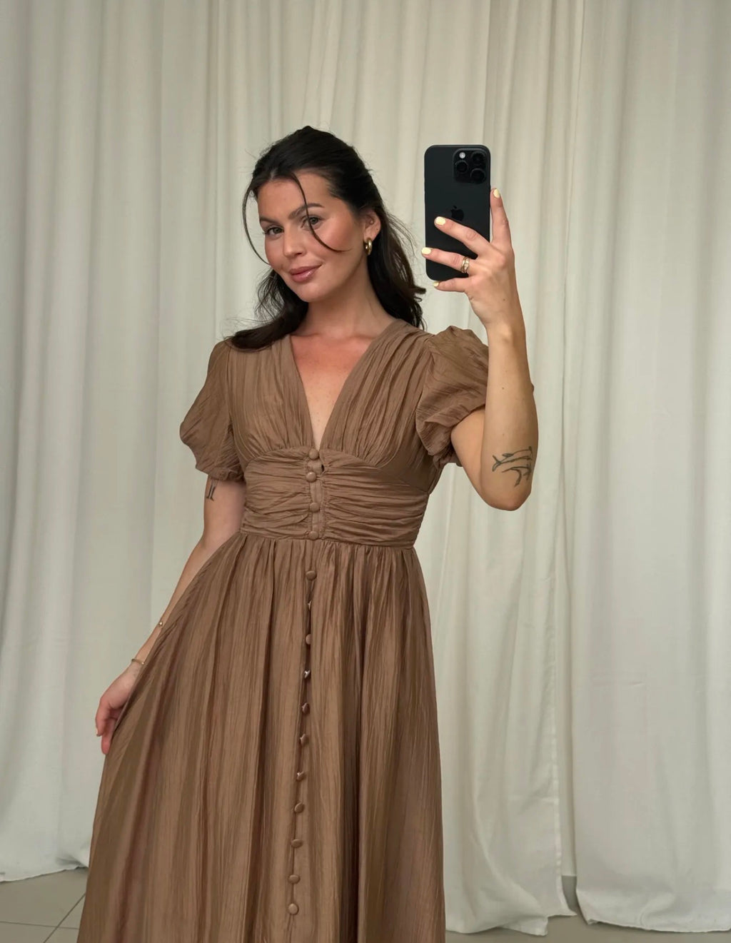 Elegantes Maxi Kleid mit Knopfleiste