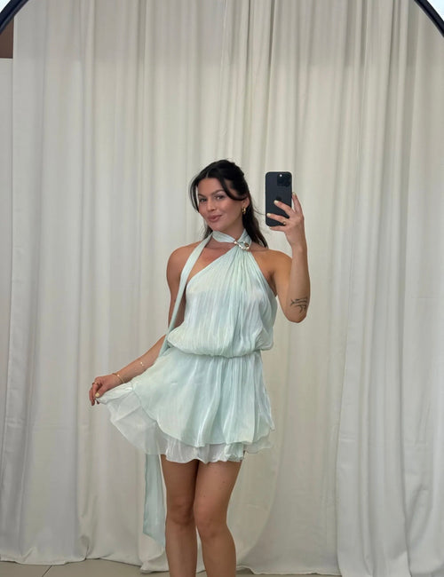 Elegantes Chiffonkleid mit offenem Rücken