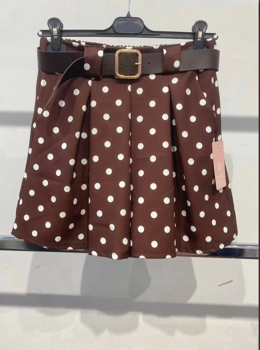 Polka Dot‘s Short mit Gürtel