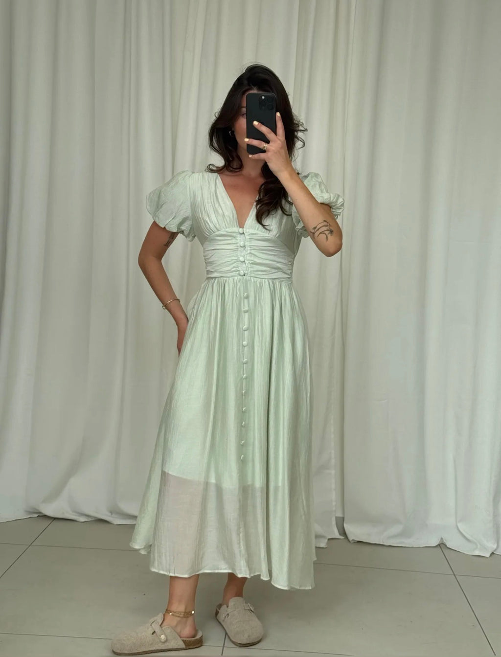 Elegantes Maxi Kleid mit Knopfleiste