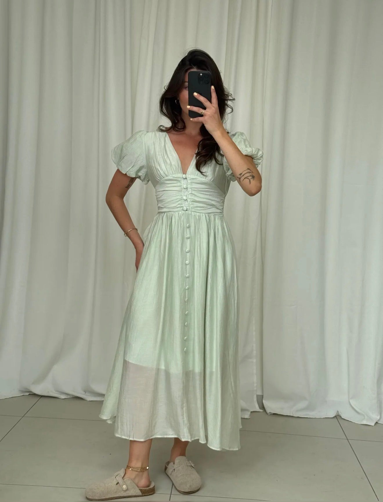 Elegantes Maxi Kleid mit Knopfleiste