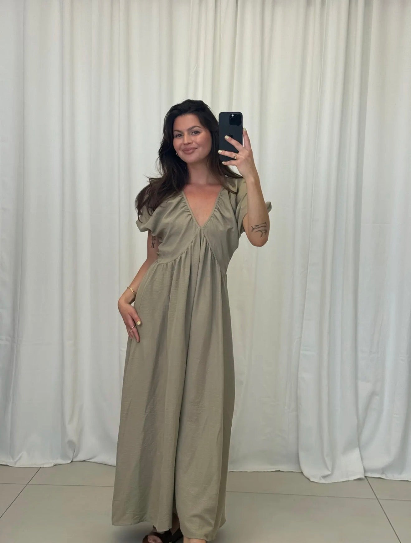 Noa Maxi Kleid mit Puffärmeln