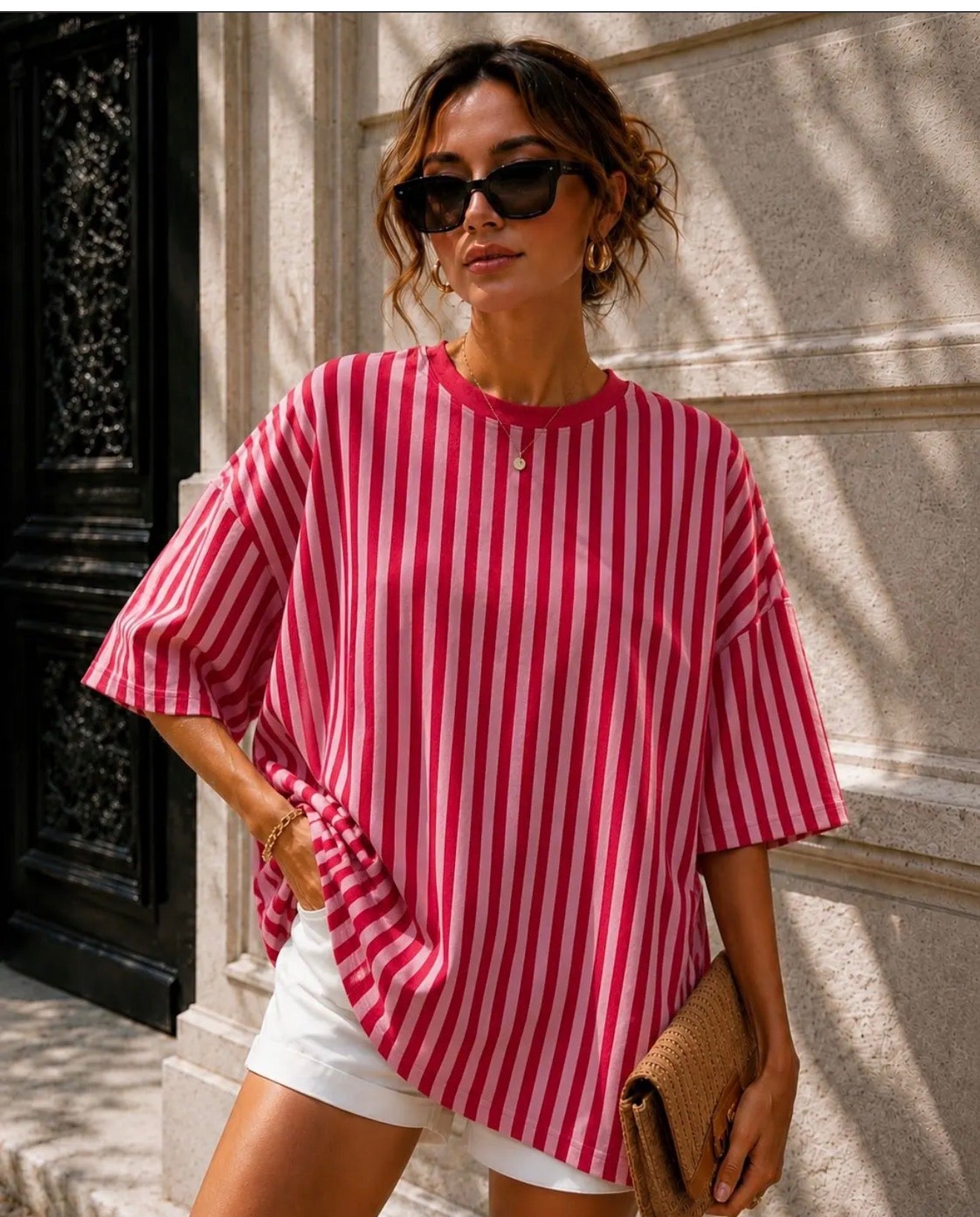 Oversize T-Shirt mit offenen Herz-Rücken