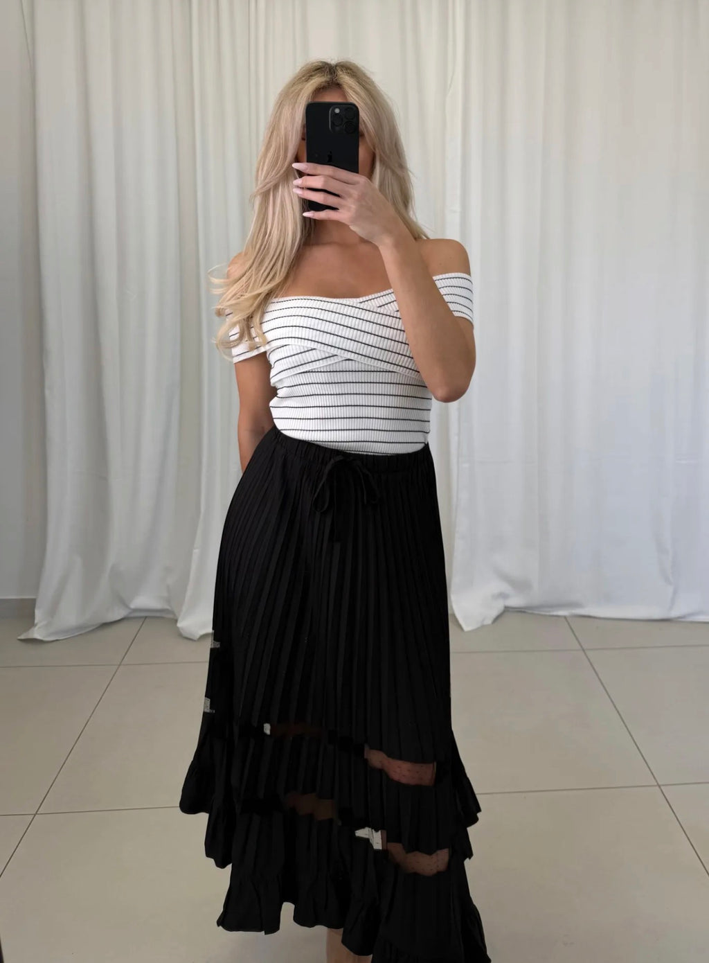 Off Shoulder Rippstrick gestreift