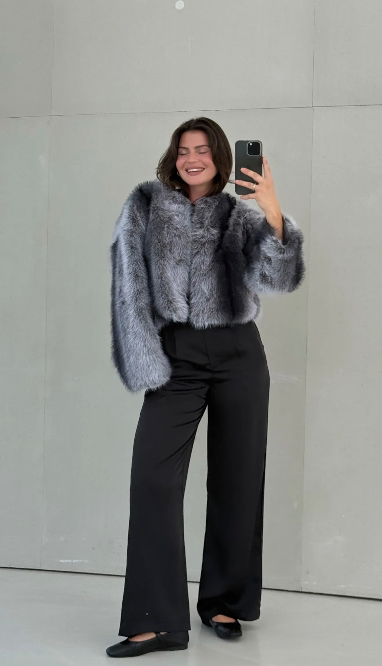 Kurze Kunstpelz Jacke